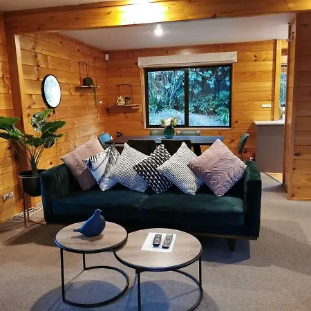Azalea Lodge